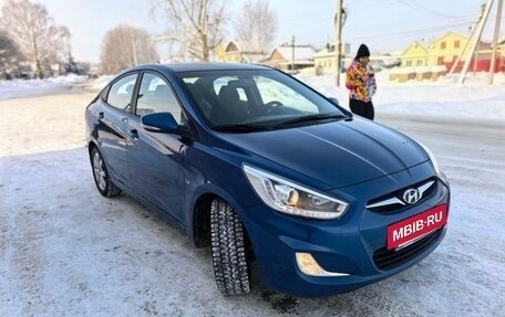 Hyundai Solaris II рестайлинг, 2014 год, 879 000 рублей, 2 фотография