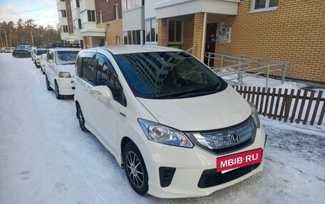 Honda Freed I, 2012 год, 1 050 000 рублей, 10 фотография