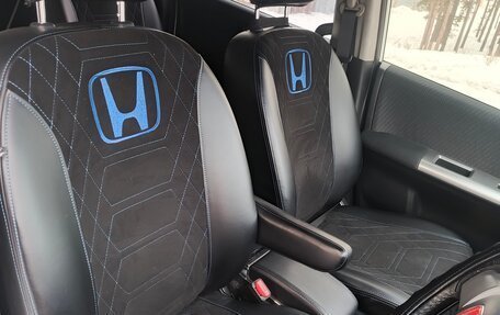 Honda Freed I, 2012 год, 1 050 000 рублей, 21 фотография