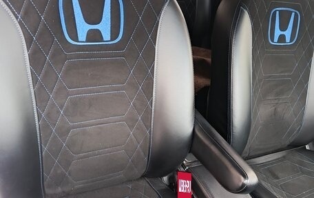 Honda Freed I, 2012 год, 1 050 000 рублей, 22 фотография