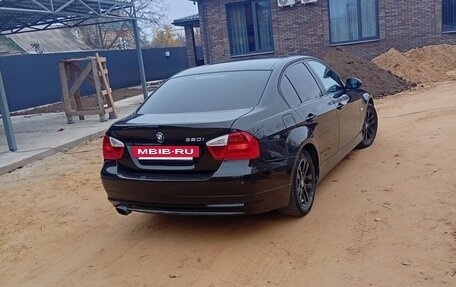 BMW 3 серия, 2006 год, 600 000 рублей, 2 фотография