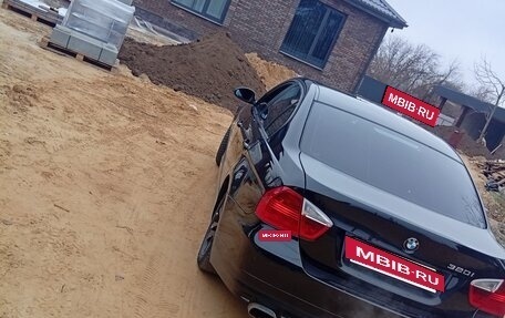 BMW 3 серия, 2006 год, 600 000 рублей, 3 фотография