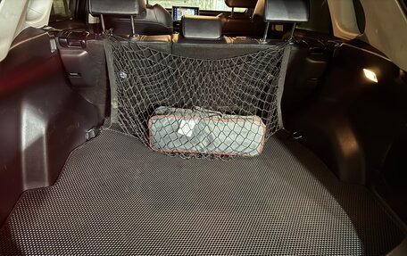 Toyota RAV4, 2019 год, 3 900 000 рублей, 3 фотография