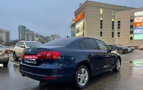 Volkswagen Jetta VI, 2011 год, 1 050 000 рублей, 6 фотография