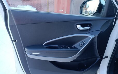 Hyundai Santa Fe III рестайлинг, 2015 год, 2 550 000 рублей, 13 фотография