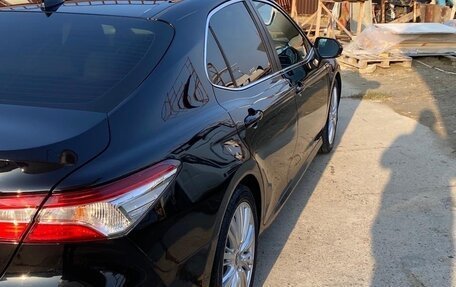 Toyota Camry, 2018 год, 2 450 000 рублей, 11 фотография