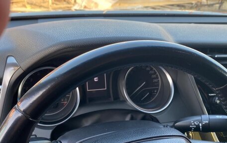 Toyota Camry, 2018 год, 2 450 000 рублей, 13 фотография