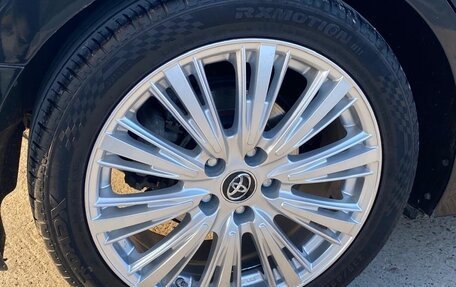 Toyota Camry, 2018 год, 2 450 000 рублей, 23 фотография