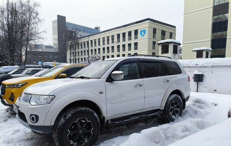 Mitsubishi Pajero Sport II рестайлинг, 2013 год, 1 650 000 рублей, 4 фотография