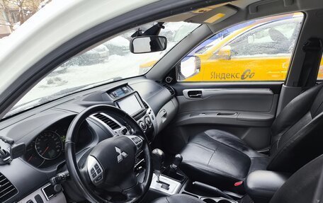 Mitsubishi Pajero Sport II рестайлинг, 2013 год, 1 650 000 рублей, 6 фотография