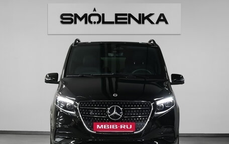 Mercedes-Benz V-Класс, 2024 год, 14 100 000 рублей, 3 фотография