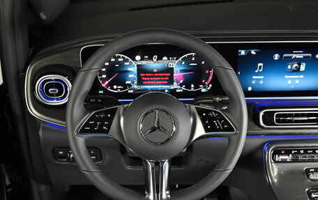 Mercedes-Benz V-Класс, 2024 год, 14 100 000 рублей, 22 фотография