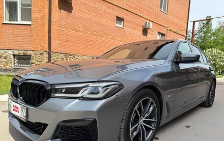 BMW 5 серия, 2022 год, 5 700 000 рублей, 5 фотография