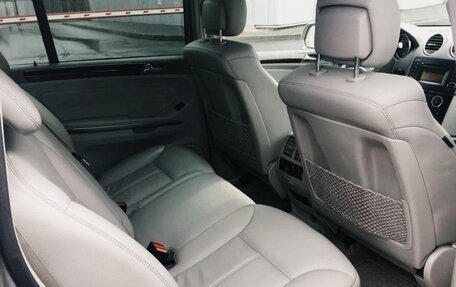 Mercedes-Benz GL-Класс, 2009 год, 900 000 рублей, 6 фотография