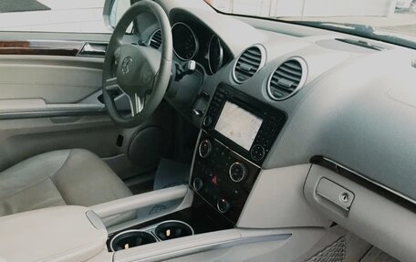 Mercedes-Benz GL-Класс, 2009 год, 900 000 рублей, 3 фотография