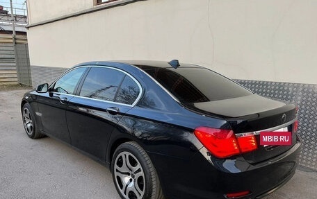 BMW 7 серия, 2011 год, 1 750 000 рублей, 10 фотография
