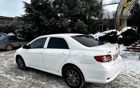 Toyota Corolla, 2011 год, 1 050 000 рублей, 2 фотография