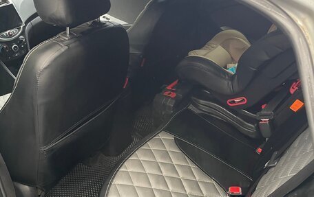 Hyundai Solaris II рестайлинг, 2012 год, 750 000 рублей, 6 фотография