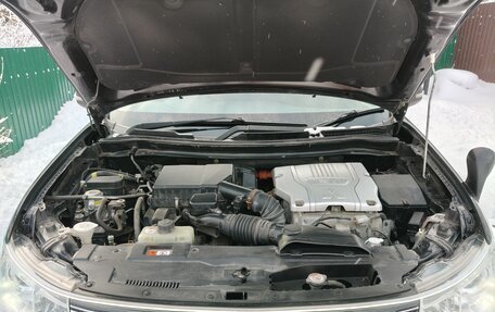 Mitsubishi Outlander III рестайлинг 3, 2013 год, 1 650 000 рублей, 28 фотография