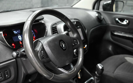 Renault Kaptur I рестайлинг, 2017 год, 1 640 000 рублей, 11 фотография