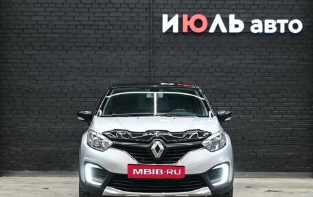 Renault Kaptur I рестайлинг, 2017 год, 1 640 000 рублей, 2 фотография