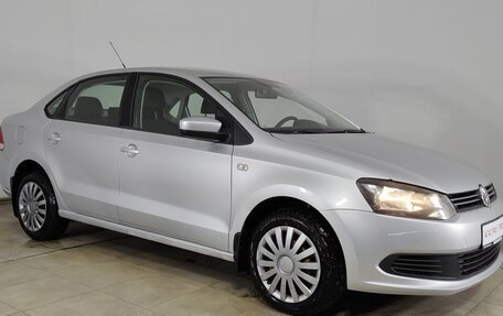 Volkswagen Polo VI (EU Market), 2012 год, 740 000 рублей, 3 фотография