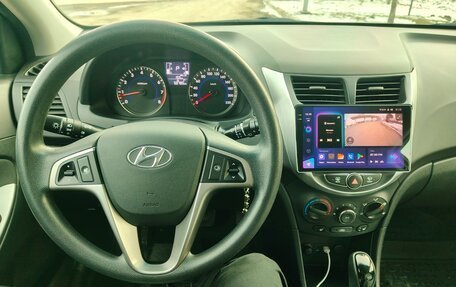 Hyundai Solaris II рестайлинг, 2016 год, 1 360 000 рублей, 7 фотография