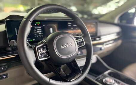 KIA Carnival, 2025 год, 6 350 000 рублей, 13 фотография