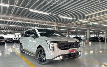 KIA Carnival, 2025 год, 6 350 000 рублей, 3 фотография