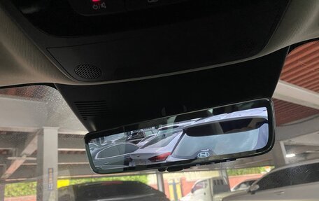 KIA Carnival, 2025 год, 6 350 000 рублей, 24 фотография