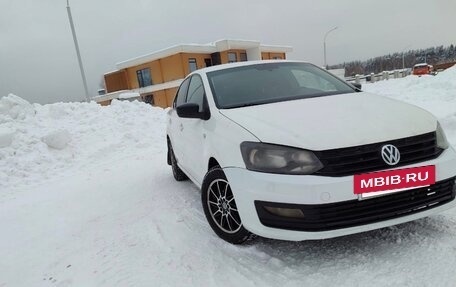 Volkswagen Polo VI (EU Market), 2013 год, 370 000 рублей, 2 фотография