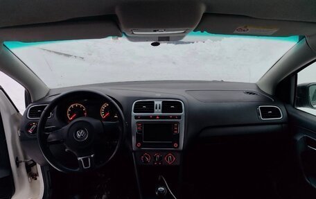 Volkswagen Polo VI (EU Market), 2013 год, 370 000 рублей, 10 фотография