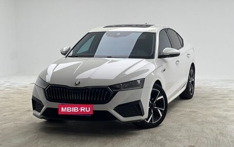 Skoda Octavia IV, 2021 год, 1 950 000 рублей, 2 фотография