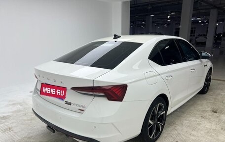 Skoda Octavia IV, 2021 год, 1 950 000 рублей, 3 фотография