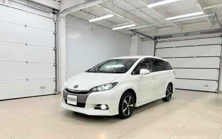 Toyota Wish II, 2014 год, 1 719 000 рублей, 2 фотография