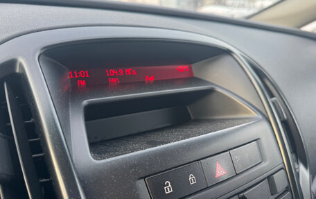 Opel Astra J, 2013 год, 699 000 рублей, 16 фотография