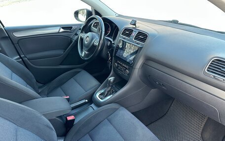 Volkswagen Golf VI, 2011 год, 649 000 рублей, 30 фотография