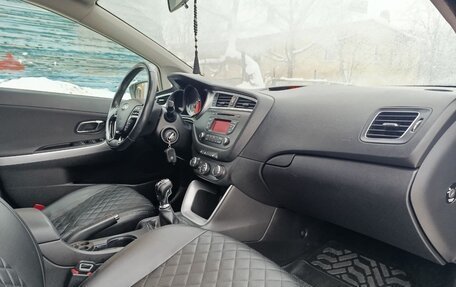 KIA cee'd III, 2016 год, 1 200 000 рублей, 24 фотография