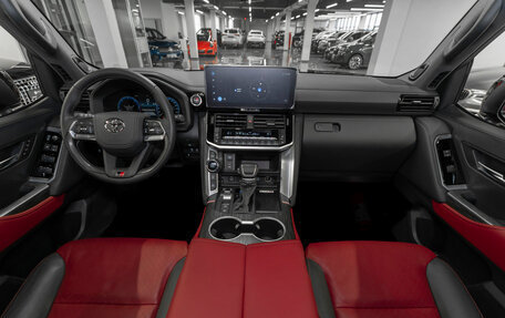 Toyota Land Cruiser, 2025 год, 15 200 000 рублей, 8 фотография