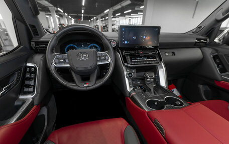 Toyota Land Cruiser, 2025 год, 15 200 000 рублей, 7 фотография