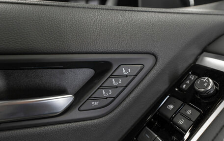 Toyota Land Cruiser, 2025 год, 15 200 000 рублей, 23 фотография