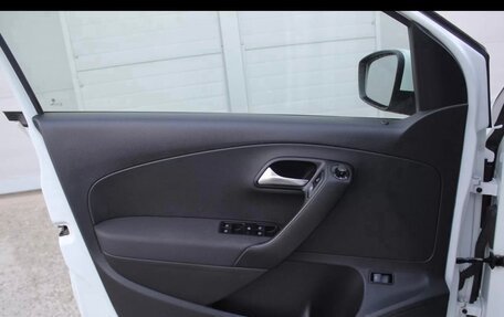 Volkswagen Polo VI (EU Market), 2016 год, 1 300 000 рублей, 9 фотография