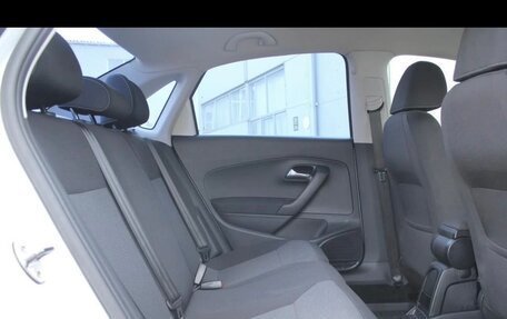 Volkswagen Polo VI (EU Market), 2016 год, 1 300 000 рублей, 8 фотография