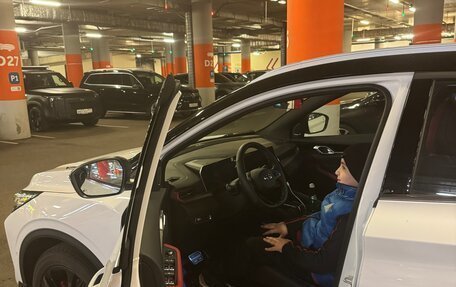 Geely Coolray I, 2024 год, 2 500 000 рублей, 3 фотография