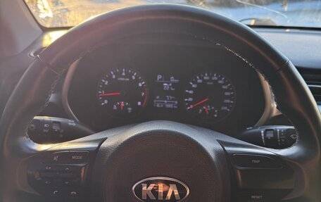 KIA Rio IV, 2020 год, 1 555 000 рублей, 7 фотография