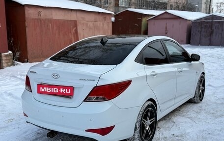 Hyundai Solaris II рестайлинг, 2015 год, 1 100 000 рублей, 3 фотография