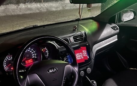 KIA Rio III рестайлинг, 2015 год, 830 000 рублей, 4 фотография