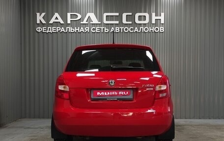 Skoda Fabia II, 2012 год, 600 000 рублей, 4 фотография