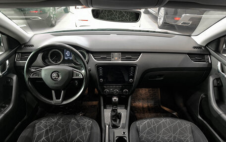 Skoda Octavia, 2019 год, 1 850 000 рублей, 17 фотография