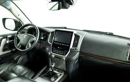 Toyota Land Cruiser 200, 2016 год, 5 150 000 рублей, 9 фотография